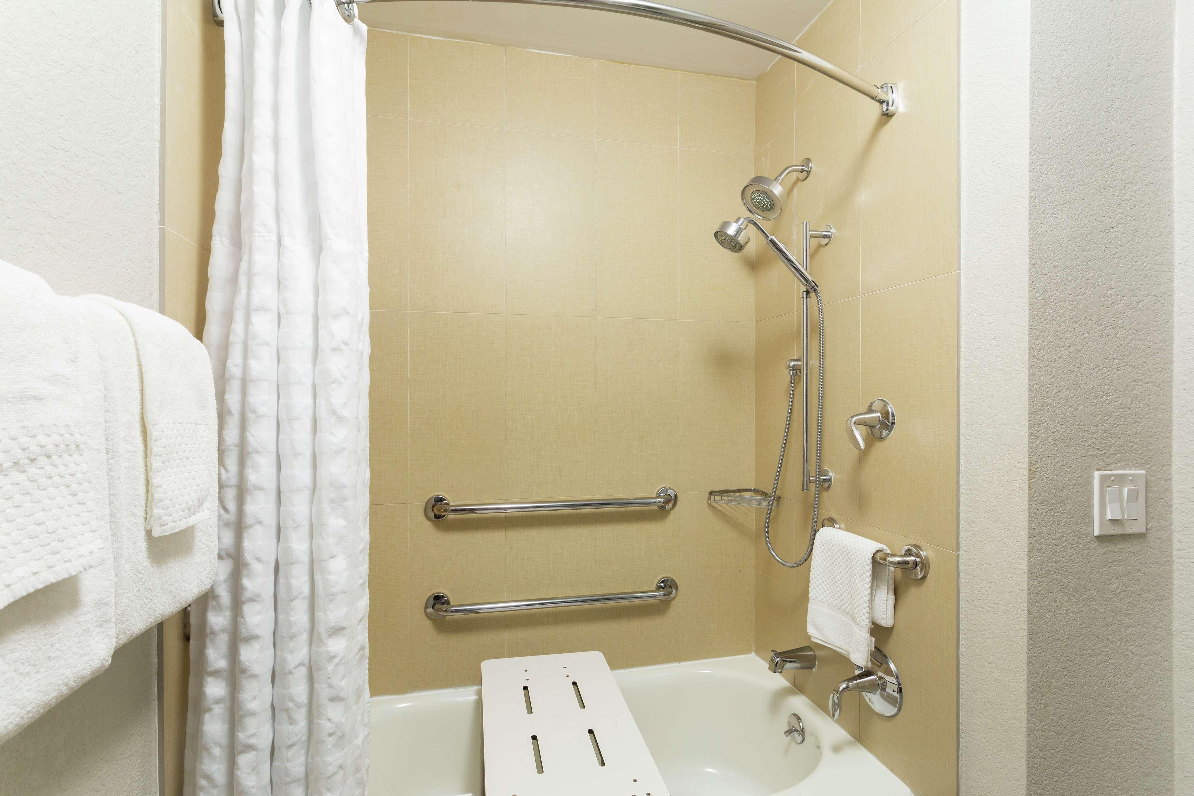 Doubletree By Hilton Orlando East - Ucf Area Ξενοδοχείο Alafaya Εξωτερικό φωτογραφία